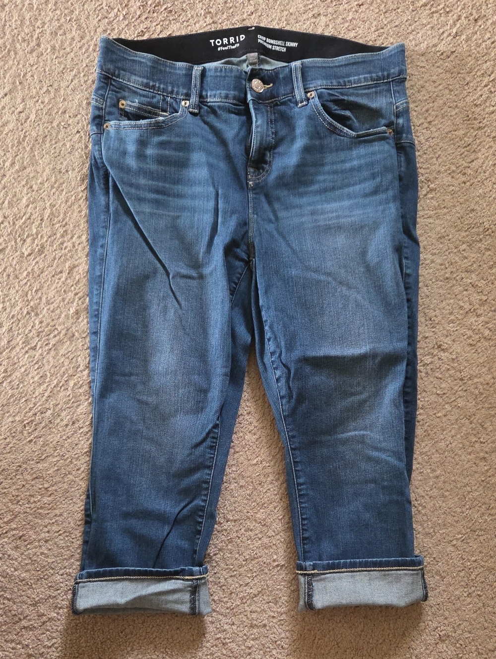 torrid Crop Bombshell Skinny Jeans,  Size 14